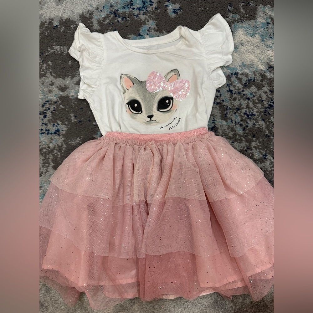 Skirt and shirt for toddler girls